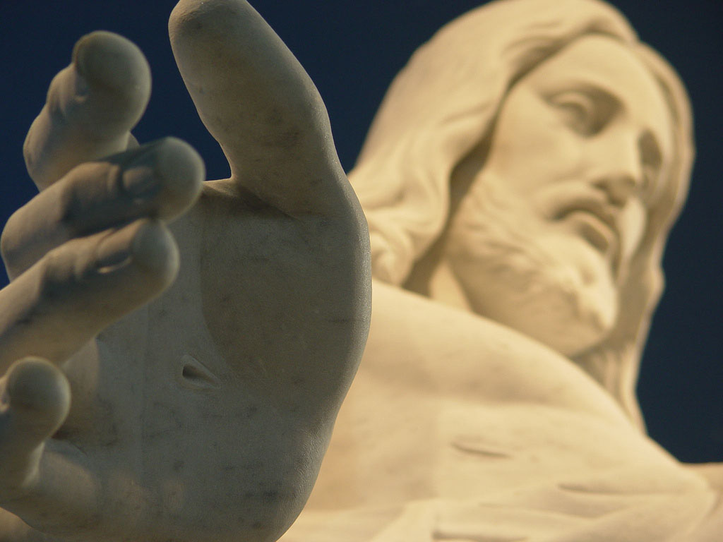The mark in Christ's hand on the Christus statue